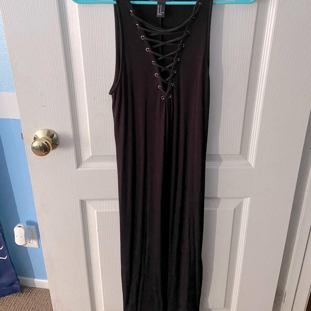 Black Bodycon Dress